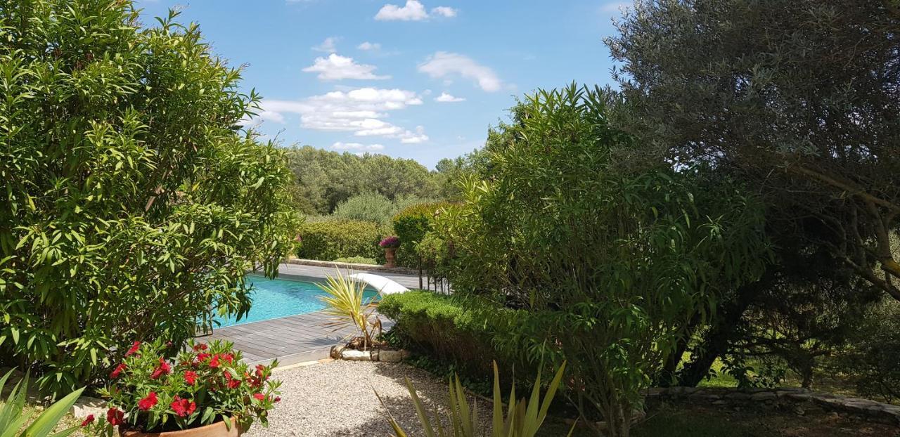 Pierres Blanches Bed and Breakfast Cotignac Εξωτερικό φωτογραφία